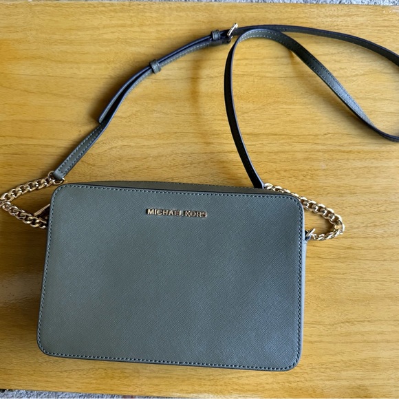 Michael Kors Handbags - Michael Kors Olive Crossbody Bag with Gold Chain